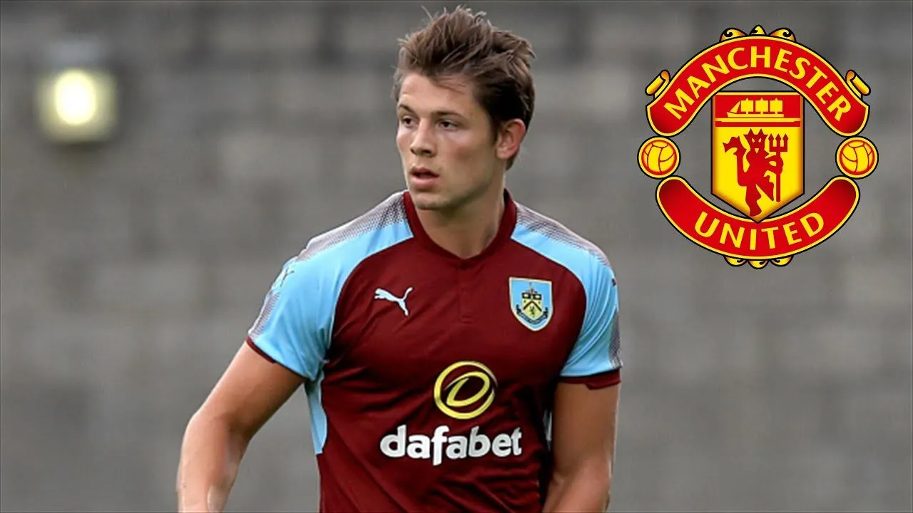 Tiểu sử của trung vệ James Tarkowski: Hành trình từ Ngoại hạng Anh đến Tuyển Anh