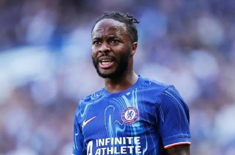 Tiểu Sử Của Tiền Đạo Raheem Sterling: Hành Trình Từ Cậu Bé Nghèo Đến Ngôi Sao Ngoại Hạng Anh